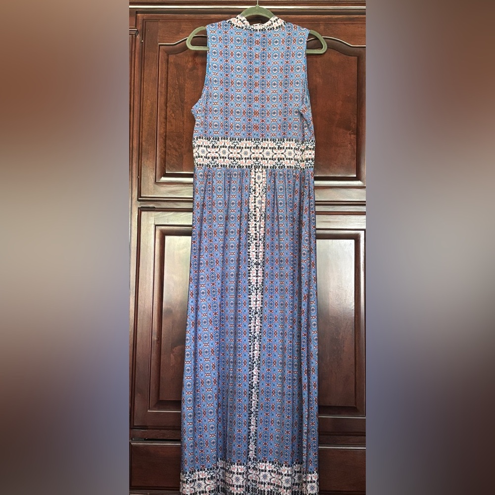 WISP brand size 16 long dress very flattering. - Picture 7 of 7